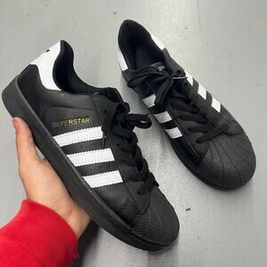 Black Adidas Superstar Shell Toe Mens Shoes SZ 9 Like New